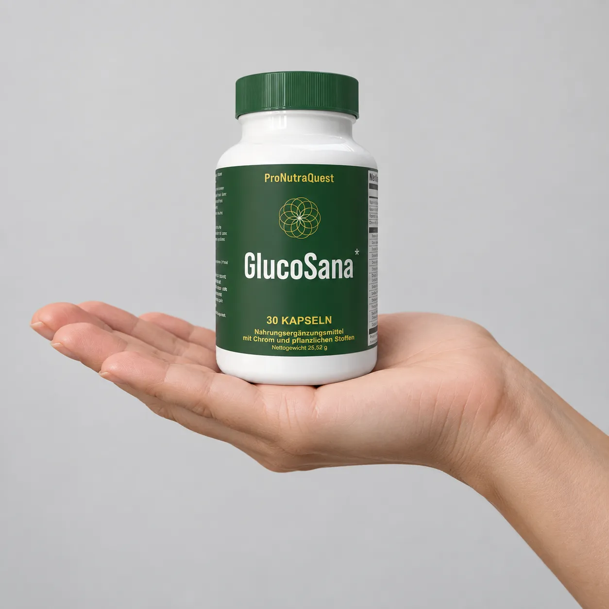 GlucoSana — Verpackung in der Hand