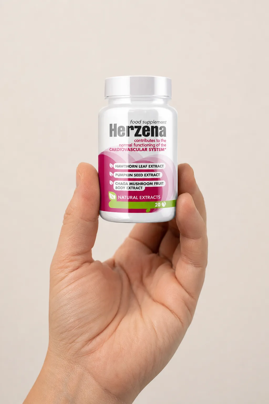Herzena — Verpackung in der Hand